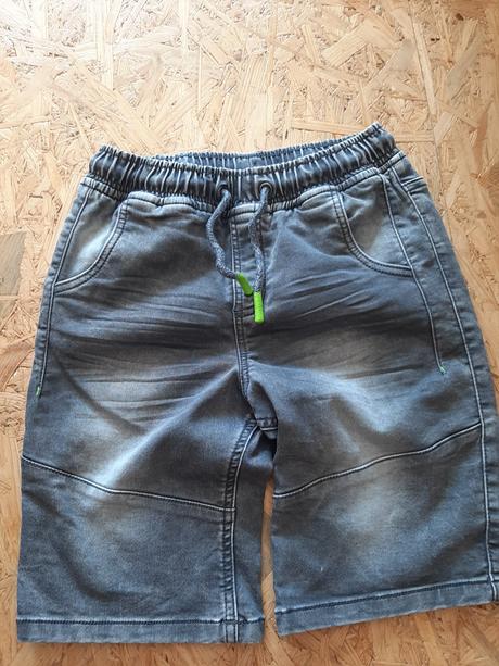 Kraťasy, šortky 5x, next,146