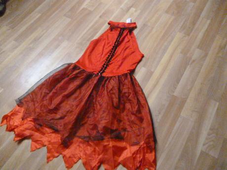 Karneval dospělý vel.s-m šaty, 