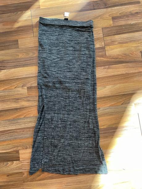 Nová sukně s vysokými rozparky, vel s, lindex, lindex,s