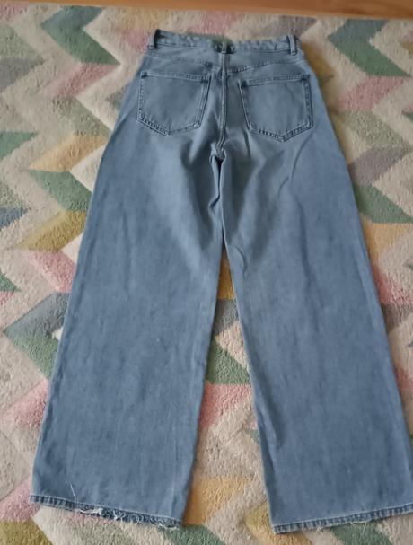 Moderní široké rifle zn.bershka vel.xs/s+mikina, bershka,xs