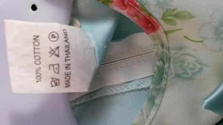 Saténové zdobené šatičky  vel. cca 86, 86