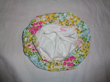 Nádherný květovaný kloubouček  od gapu, gap,68