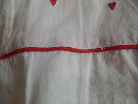 Bílé šaty se srdíčky a mašlí early days, 18-23 m, early days,92