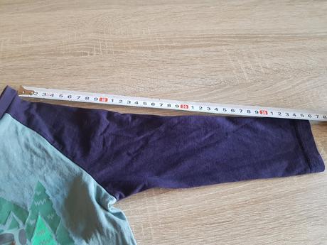 Tričko na kluka velikost 1-1,5 roku , značky tu, tu,80