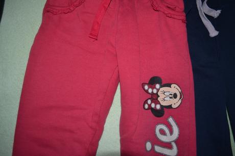 2x tepláky v.110, disney,110