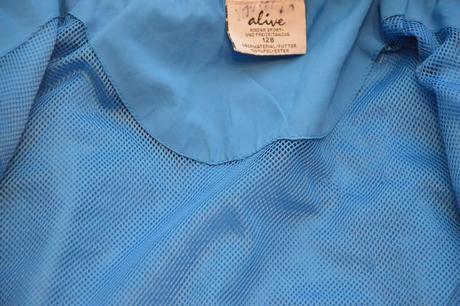 122 128 alive slabá bunda, větrovka, alive,122