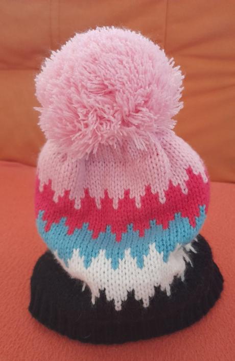 Čepice zimní dívčí top stav, <50