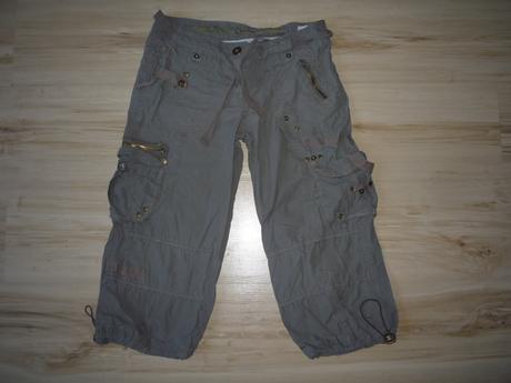 Lehké plátěné delší kraťasy - tříčtvrťáky, philip russel,xs