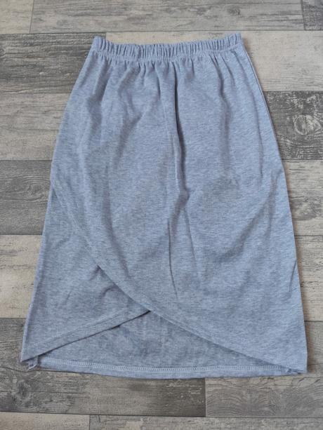 Sukně dívčí 6-10r., 116 / 122 / 128 / 134 / 140