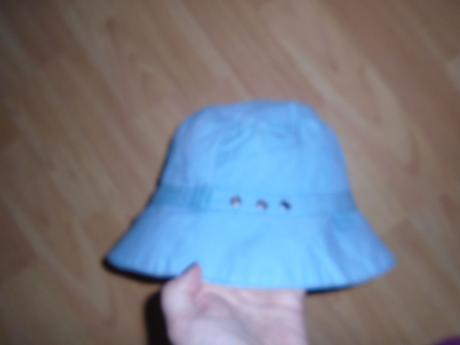 Klobouk oboustranný vel 10, 134