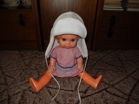 Teplá čepice/ušanka, 86