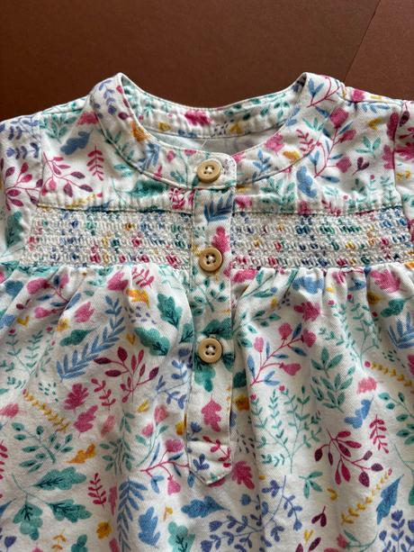 Tunika s květy - v.6/9 nes., tu,74