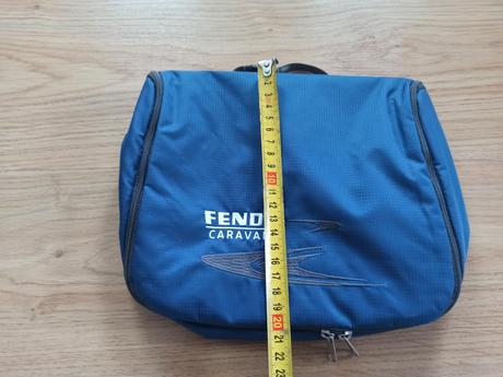 Kosmetická cestovní taška,