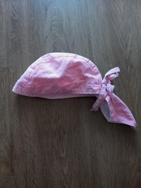 Károvaná čepice/pirátka, 92
