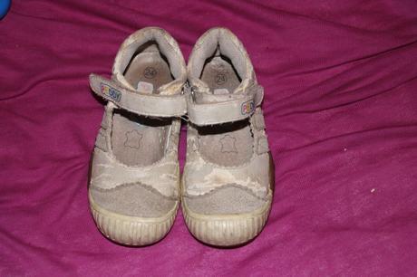 Dívčí boty na ven - papuče vel. 24, peddy,24