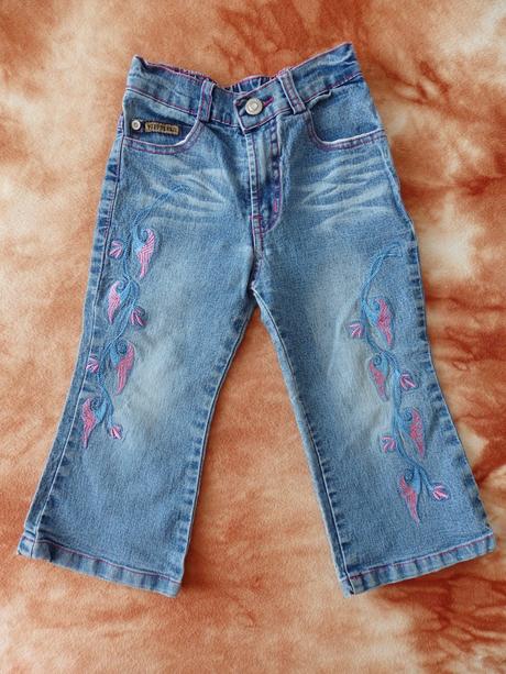 Krásné džíny pro holčičku, 98