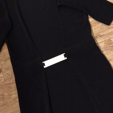 Šaty zdobené sponou vel. s/m, mohito,m