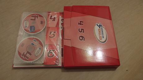 Interaktivní systém hooked on english,