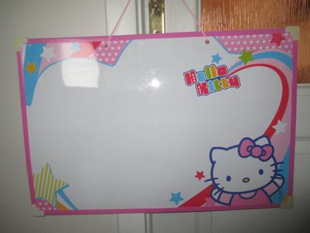 Magnetická tabule s kitty, 