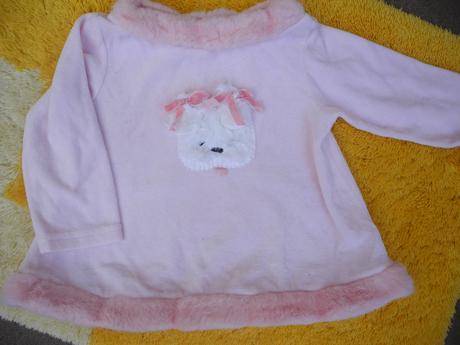 Sametová mikina, 92