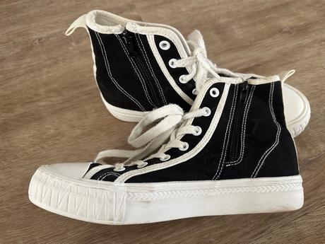 Tenisky, reserved,37