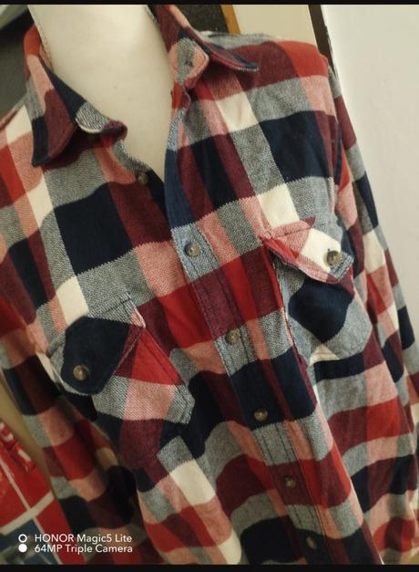 Dvě kvalitní košile vel.l, c&a,l