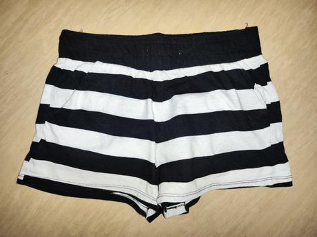 Pruhované kraťasy girls 152/158, 158