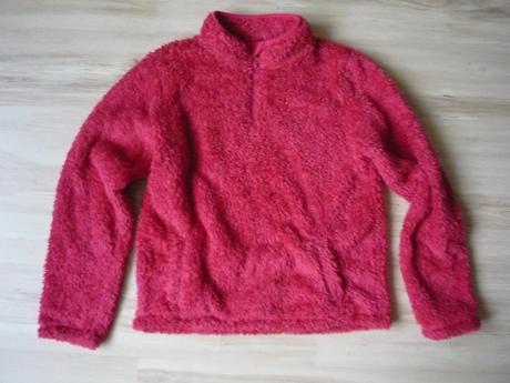 Chlupatá vínová mikina, 146