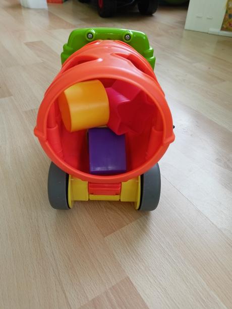 Vkládací auto fisher price, 