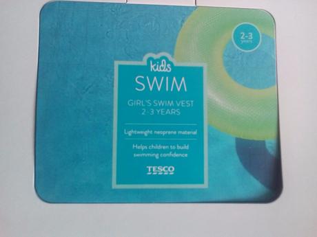 Dětská plavací vesta., 