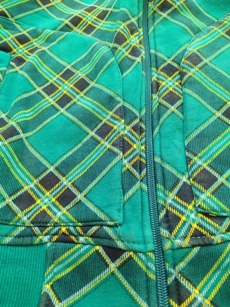 Zelenomodrá mikina dc, 140