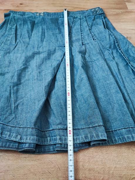 Džínová zavinovací sukně, 40