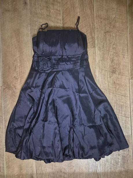 Dámské společenské šaty vel. 36/38, 36