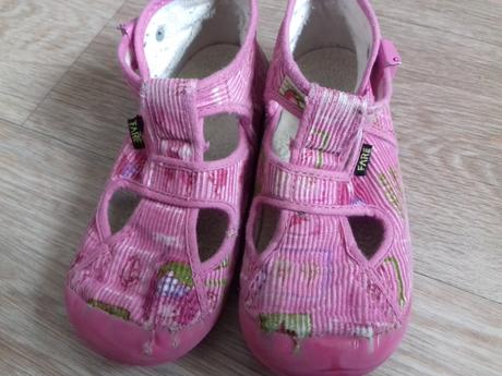 Bačkorky, stélka 17,6 cm, 27