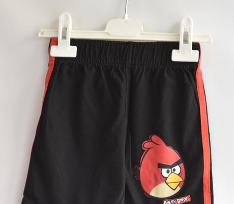 Kraťasy vel. 3 roky, 98