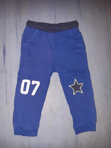 Dětské tepláky, vel. 86-92, 11 kusů, tchibo,92