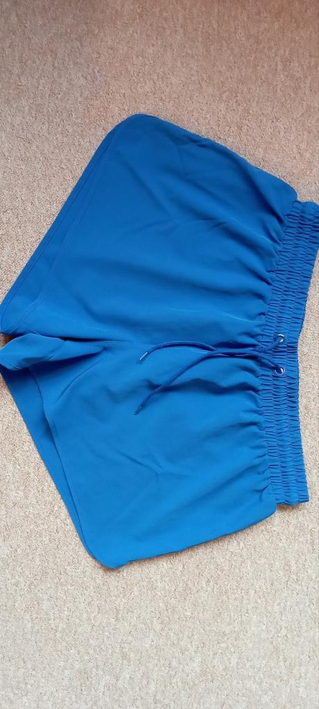 Šortky zn."beloved" vel."42", 42