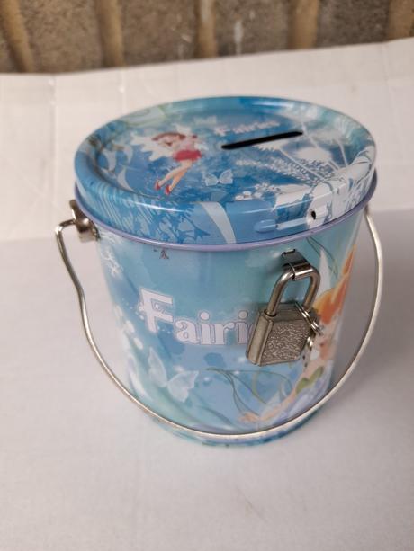 Krásná kasička,pokladnička s vílou bez drátku,