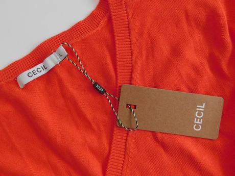 Dámský svetřík-pulovr, l