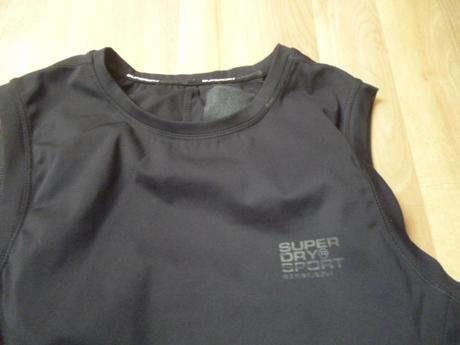 Sportovní triko m-l superdry, superdry,l