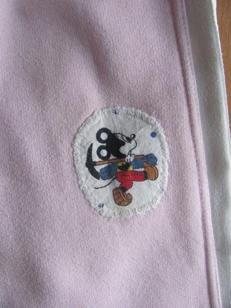 Růžové tepláky, 128