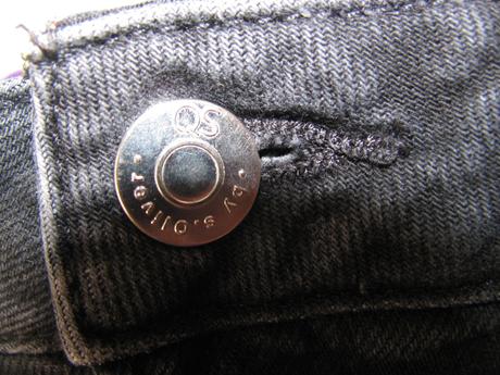 Dámské černé trhané džínové šortky qs, quiksilver,m