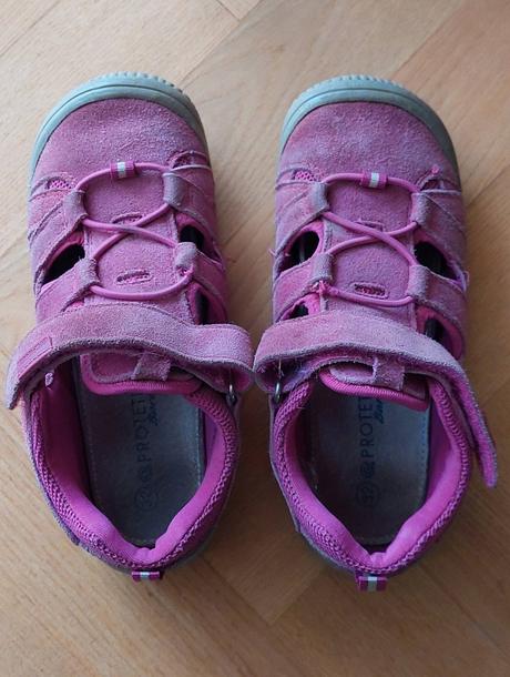 Protetika letní  vel. 32 (kendy fuchsia), protetika,32