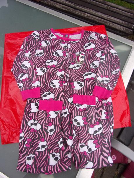 Bavl. overal, reserved,122