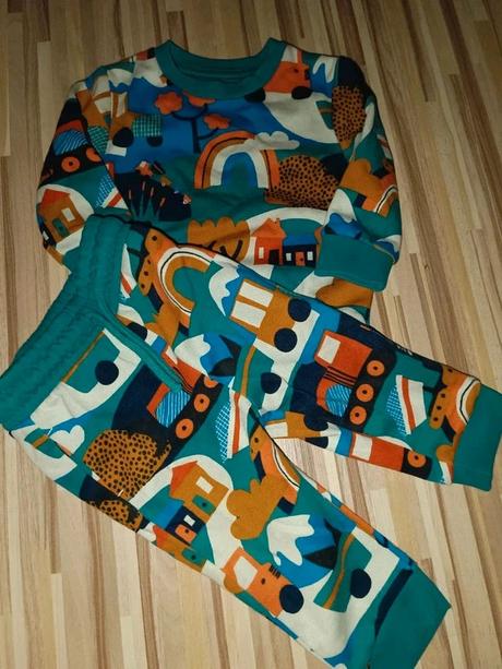 Tepláková souprava mikina + tepláky a auty 80 next, next,80