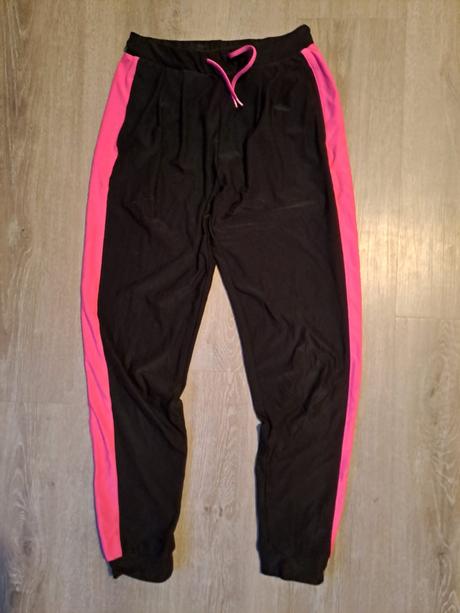 Tepláky, crivit,146