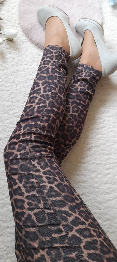 H&m kalhoty s leopardím potiskem, h&m,42