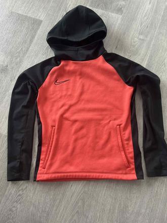 Prodám mikinu nike vel. 128-137, nike,128