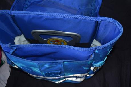 Kvalitní aktovka mcneill pro 1.stupeň,