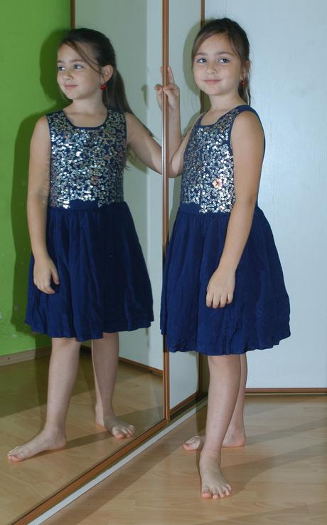 Slavnostní sváteční společenské šaty - vada, 128